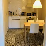 Alfama With Balcony And Ac شقة Lisboa