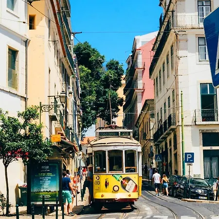 Bright Alfama Studio With Ac Lisboa